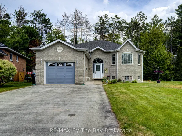 50 Donato Way, Wasaga Beach, ON L9Z 1R9