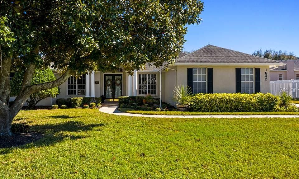 1st image of 1842 Sandy Knoll Cir N