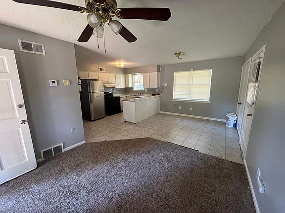 5th image of 4575 Spring Glen Dr