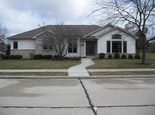 1433 Terrace Ct, Two Rivers, WI 54241