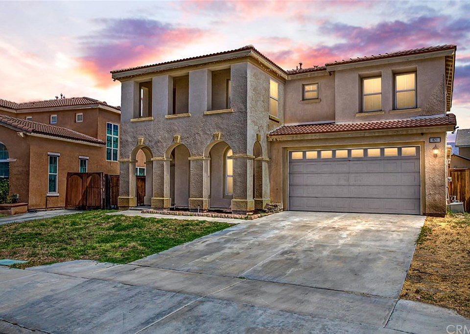 1st image of 821 Salinger Pl