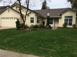 262 W Herbert Ave, Reedley, CA 93654
