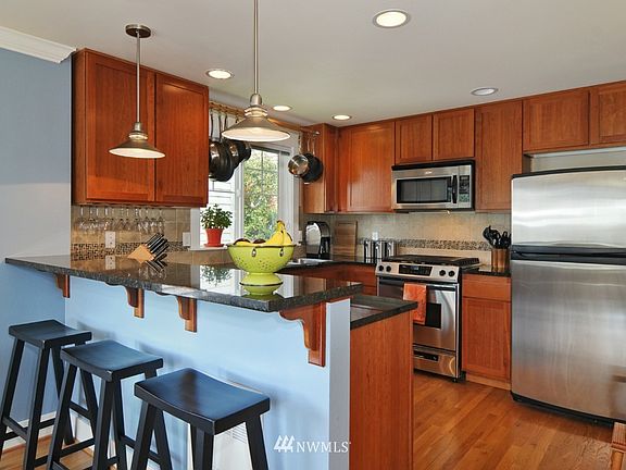 3rd image of 508 A N 46th Street