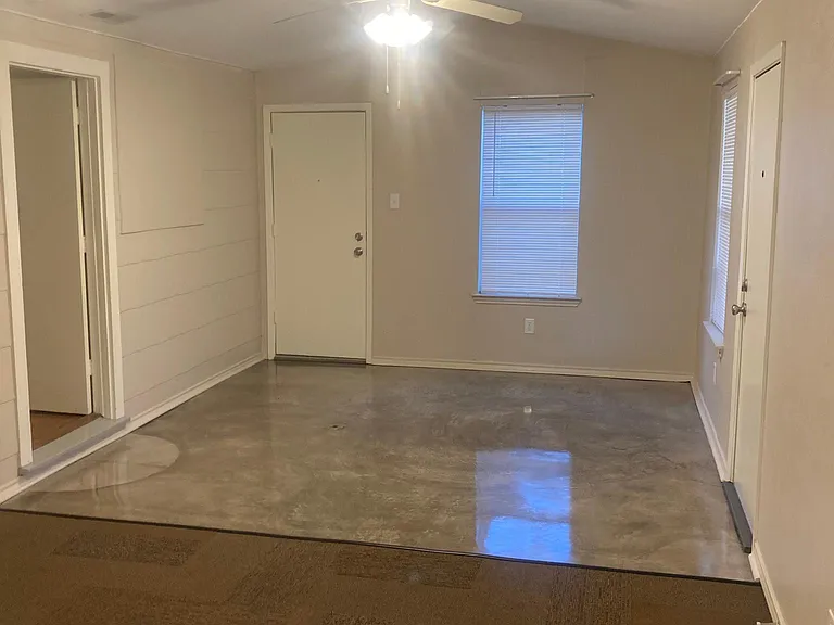 3832 Calmont Ave — Photo 8