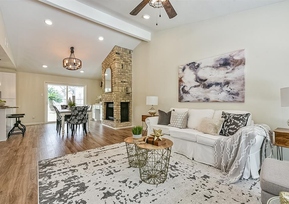 1st image of 12018 Braewick Dr