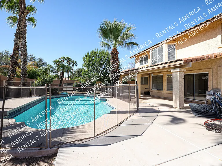 2361 W Myrtle Dr — Photo 29