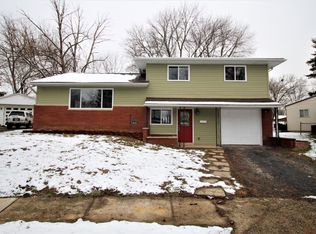 3432 Liv Moor Dr, Columbus, OH 43227