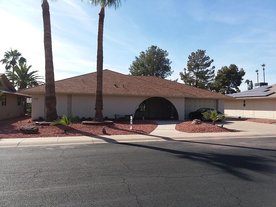 1st image of 13147 W Castlebar Dr