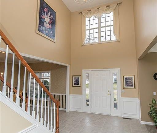 2nd image of 21645 Country Way