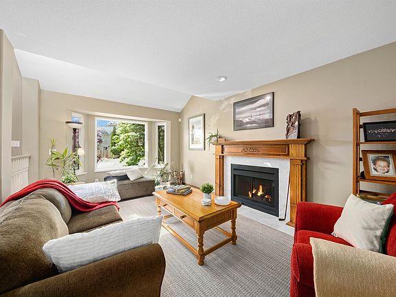 4th image of 1405 Glenview Ct