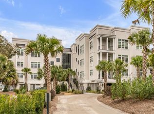 108 Fairbanks Oak Aly #302, Daniel Island, SC 29492