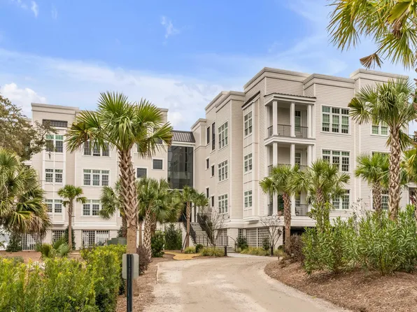 108 Fairbanks Oak Aly #302, Daniel Island, SC 29492