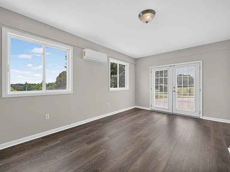 2591 Doc Hughes Rd — Photo 20