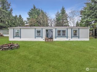 5 Cherokee Pl, Copalis Beach, WA 98535