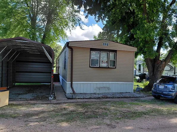 1002 W Gage St Lot 5, Blue Hill, NE 68930