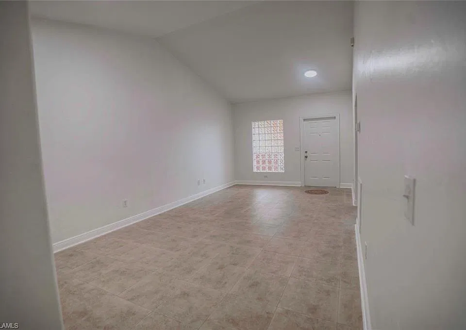 4110 Castilla Cir #205