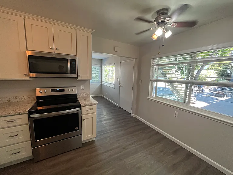 2646 Baldwin Ln #2 — Photo 7
