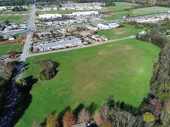 3rd image of Nance Rd