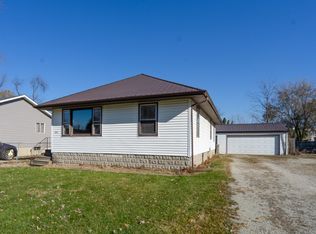 202 Independence Ave, Joliet, IL 60433