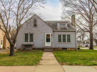 931 Bertrand St, Manhattan, KS 66502