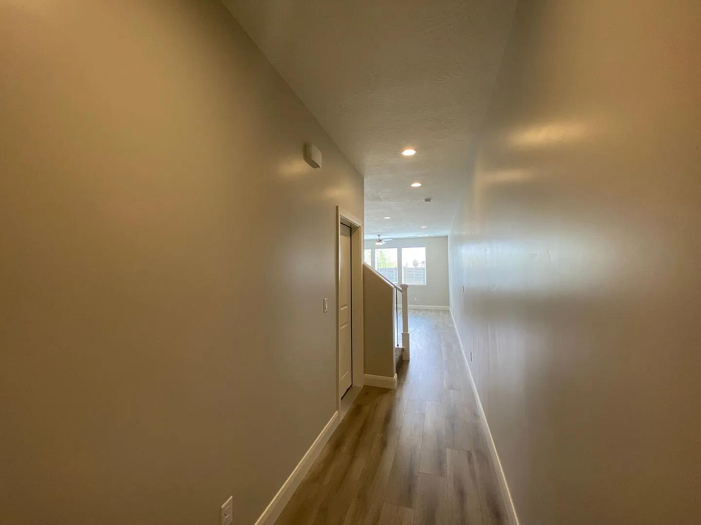 3 Bedroom Sand Hollow Townhome For Rent! — Photo 2