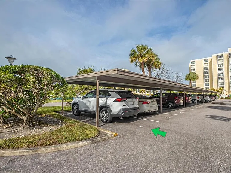 845 S Gulfview Blvd #101 — Photo 4