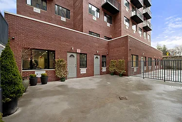 Rented by Hudson Real Estate International LLC