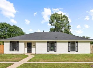 13542 Ridgeview Dr, Baton Rouge, LA 70817