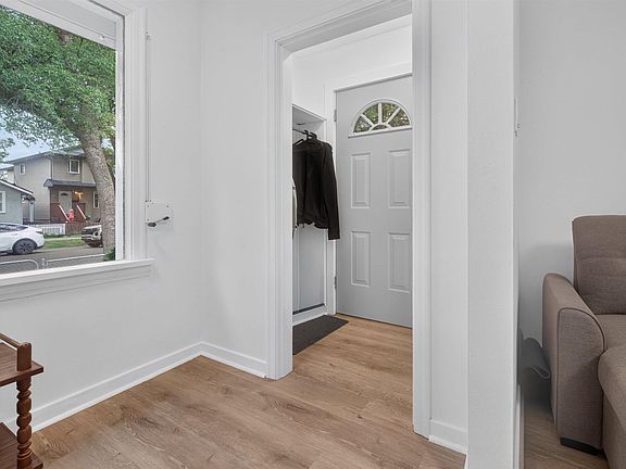 3rd image of 11431 88th St NW