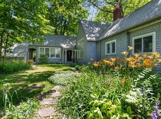 930 Dean Ave, Highland Park, IL