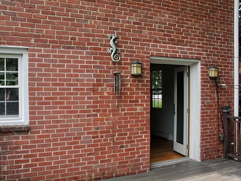 6107 Maylane Dr — Photo 99