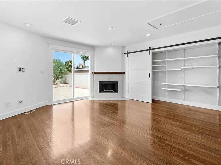 659 W Sycamore Ave — Photo 24