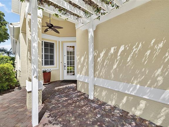 4th image of 14595 Glen Eden DR
