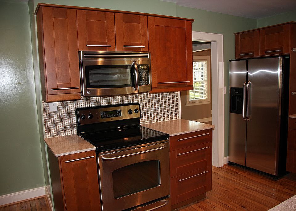 1st image of 2215 Winter St
