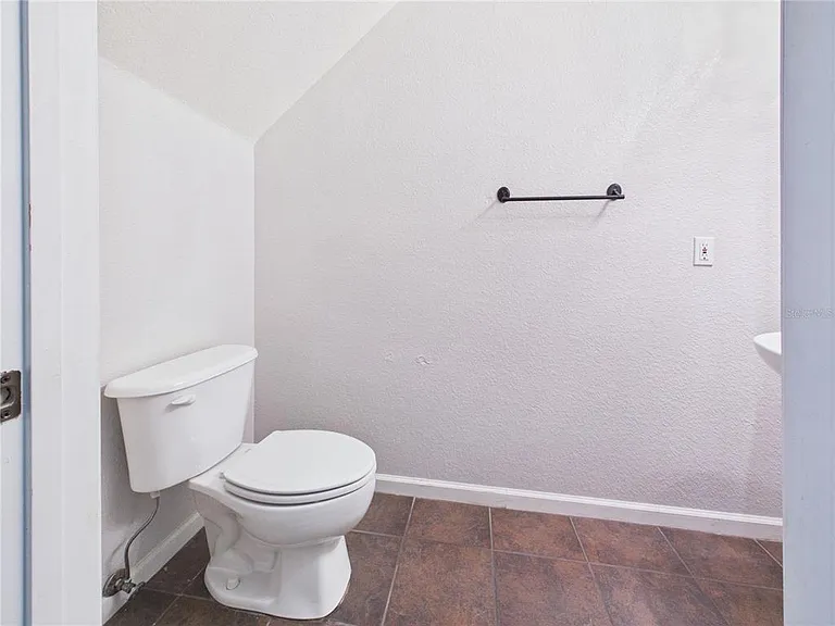 16310 Fairford Palms Ct — Photo 43