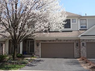204 Wildflower Ln, La Grange, IL
