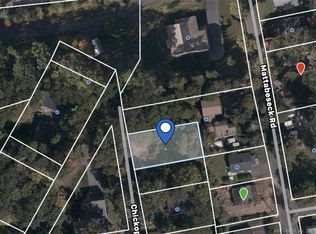 8 Chickopee Rd, Middlefield, CT 06455