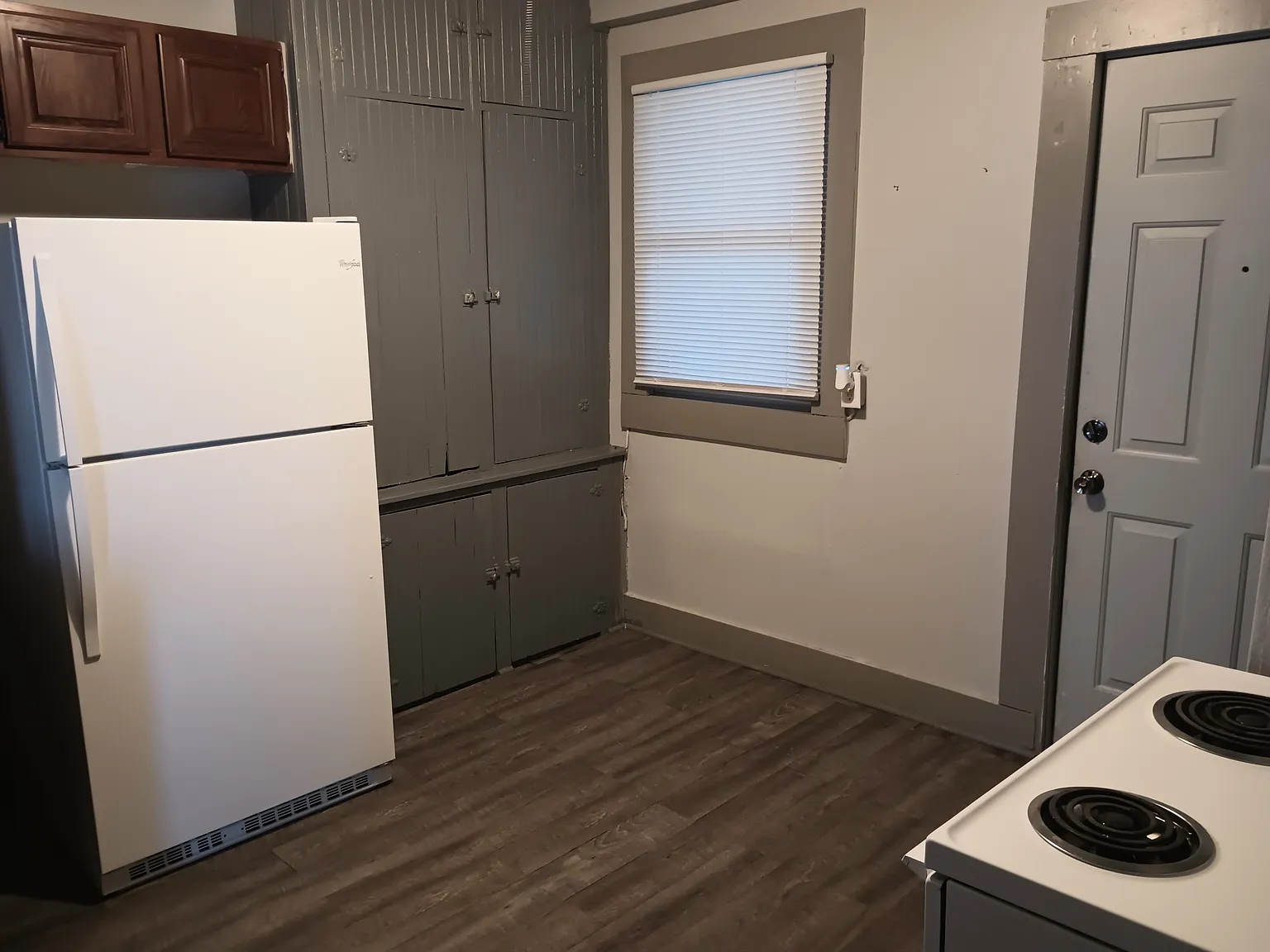1 bed, 750 sqft, $890 — Photo 2