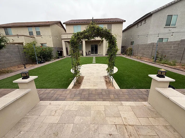 7217 W Golden Ln — Photo 16