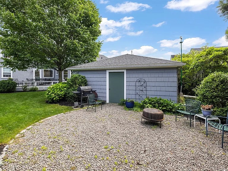 308 Ocean Ave #308 — Photo 27