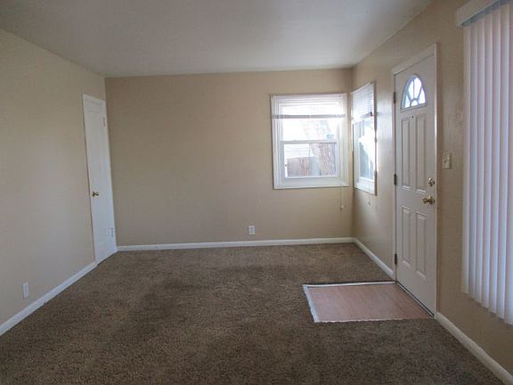 2nd image of 21 Prickett Ln