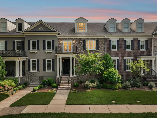 9511 Coronet Ln, Brentwood, TN 37027