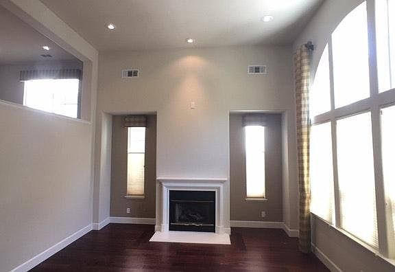 5th image of 2260 Hendy Ln