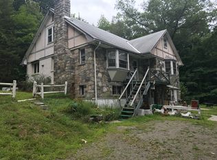 10 Luigi Rd, Putnam Valley, NY 10579