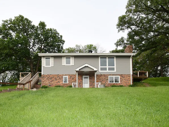 22327 Three Bridge Rd, Council Bluffs, IA 51503
