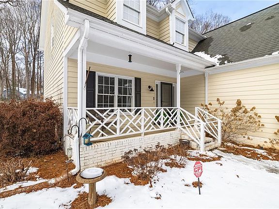5th image of 2602 Regents Park Ln