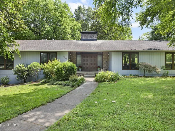 12400 Hound Ears Point, Farragut, TN 37934