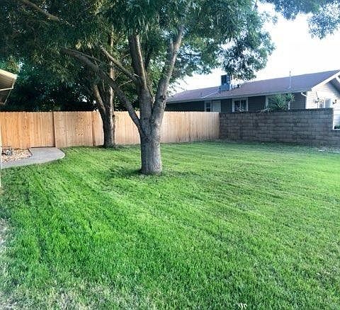 2nd image of 1714 3rd Ave