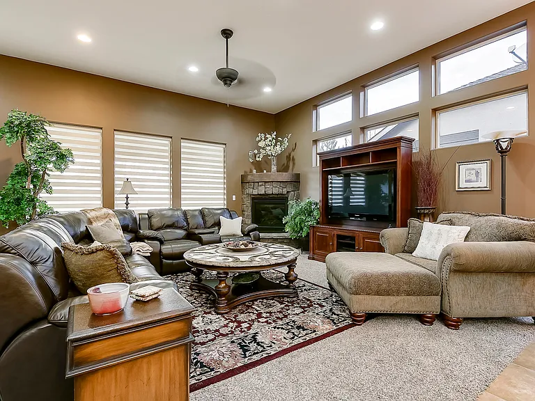 2893 S Brookwater Ln — Photo 8