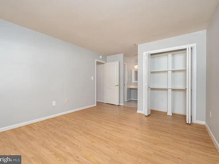 8360 Montgomery Run Rd NW #D — Photo 10